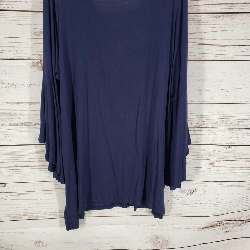 ROAMAN'S Women's Navy Blue Beaded Front Bell Sleeve Top Blouse Size 1X - Picture 11 of 12